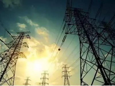 華強電纜告訴您高壓線離居民區(qū)才安全？